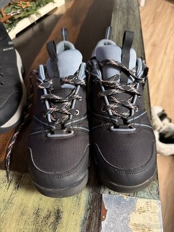 Dámské voděodolné boty Quechua vel. 39 - 2