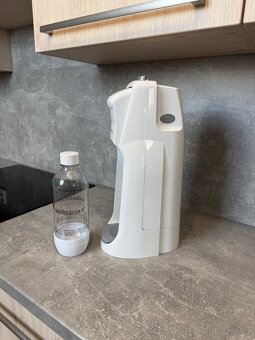 SODASTREAM + láhev a bombička - 2