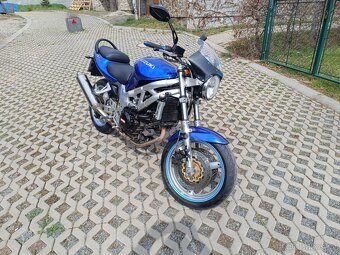 Motorka Suzuki SV650 - 2