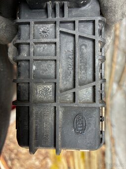 Regulátor turba w211 - 2