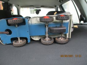 AUTO - 2
