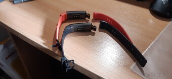 Fitness náramek umax uband 120 hr - 2