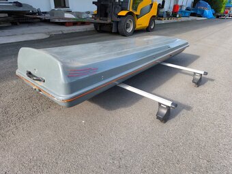 Střešní box + příčníky Thule - 2
