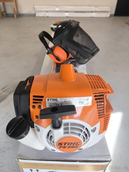 Profesionální křovinořez STIHL FS250 NOVÝ - 2