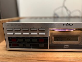 REVOX CD B 225 - 2