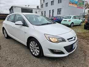 OPEL ASTRA EXLUSIVE DESIGN 1.4 BENZÍN,R.V.2014 - 2