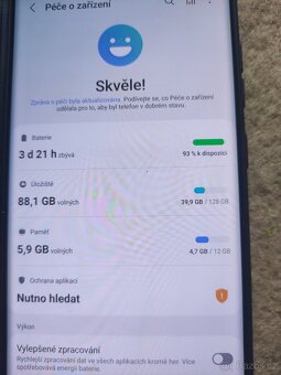 Samsung s20 ultra 5g velikost 6.9" 120hz - 2