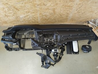 Airbagová sada Škoda Octavia 4 s novou deskou - 2
