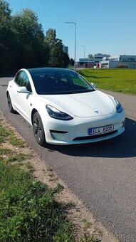 Tesla Model 3 Standard Range Plus - 2