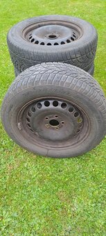 215/60 r16 zimních sadu ford s max. galaxy - 2