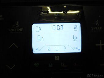 Prodáme běžecký pás Domyos T900D - 2