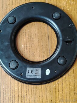 malá kuchyňská váha - 2