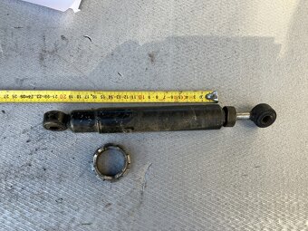 stavitelný zadní tlumiče asi čz 175-487 - 2