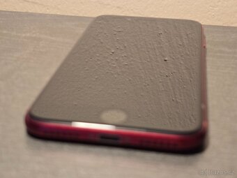 [REZERVACE] Apple iPhone SE 2020 (2. gen) 64GB Red - 2