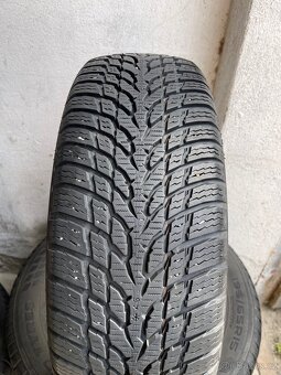 Zimní pneum 195/65/15 Nokian WR Snowproof - 2