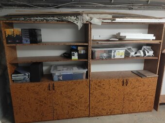 Prodám sestavu skříněk - 2
