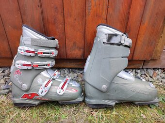 Lyžáky Nordica 295 mm - 2