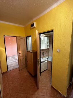 Prodej bytu 2+1 v os.vlast., Karviná-Ráj, ul.Školská - 2