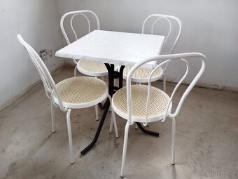 Stůl/stolová deska čtvercová - 2