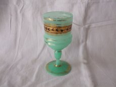 Sklenice na nožce noze zelené kostní sklo - 2