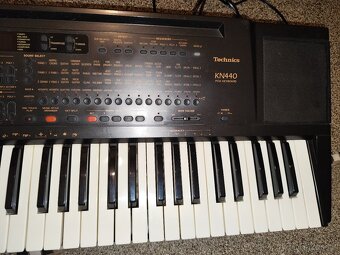 Technics kn440-5 oktáv.keyboard,dnamika,mnoho nástrojů,rytmů - 2