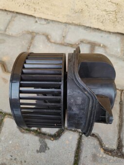 Ford Focus I ventilátor - 2