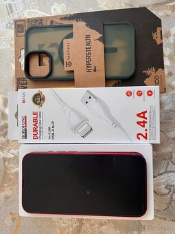 Prodám Iphone 13 256gb (RED) - 2