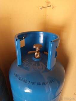 Prodám 4 kusy Pb bomby 33kg - 2