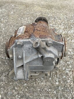 Diferenciál BMW X3 E83 zadní - 2