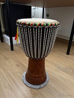 Ručně vyráběný buben djembe 50cm - 2