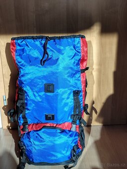 Batoh pre horolezcov, cestovateľov a turistov. - 2
