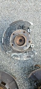 Těhlice BMW E81 E82 E87 E87LCI E88 E90 E92 E92LCI E93 E93LCI - 2