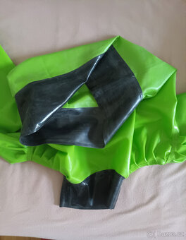 LATEX Top (S-M) - 2
