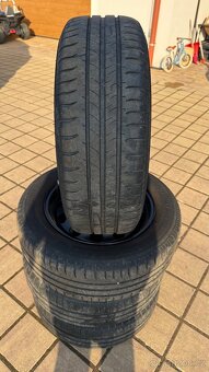 disky 6Jx15 ET37,5 4x108 letní pneu. 195/60 R15 88H Michelin - 2