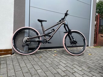 Commencal Clash 2024 - 2