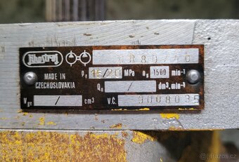 Hydraulické čerpadlo na autojeřáb TATRA AD16 - 2