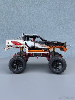 LEGO Technic 9398 Truck 4x4 - 2