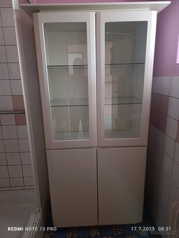 Bílá koupelnová skříňka - 2
