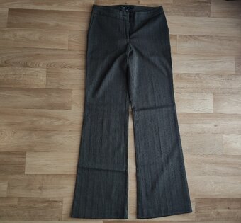 Různé kalhoty - vel. 34 a 36 - top stav - 2