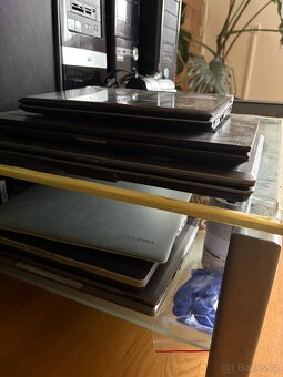 8x PC a 6x notebook - 2