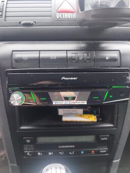 Prodám Pioneer AVH-X7800BT - 2