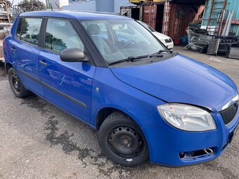 Škoda Fabia 2 1,2htp modrá veškeré díly 4590 - 2