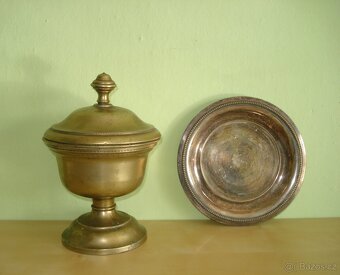 Pohár, plechový talíř a podtácky - 2