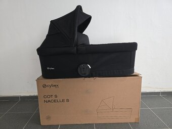 Korbička Cybex Avi Spin - 2