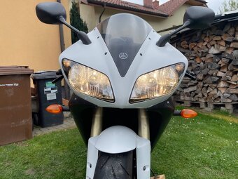 Yamaha YZF-R1 rok 2002 - 2