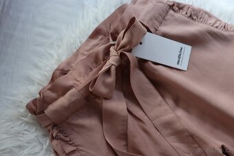 kalhoty v podzimní béžové barvě - 2