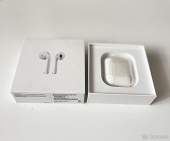 AirPods 2.generace - 2