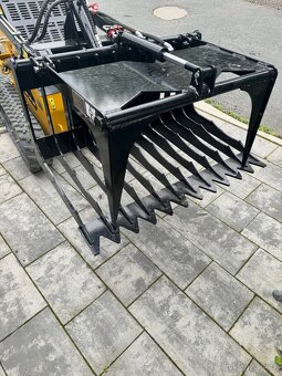 Drapák s vykusovačem - 2