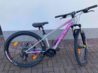 Rock Machine - Cathrine fourty 27 - 2