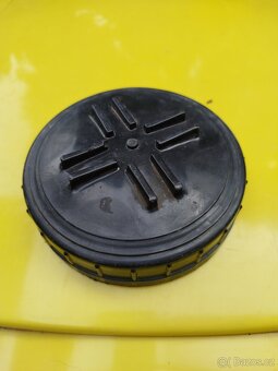 PLASTOVÉ KANYSTRY 25 L - 2